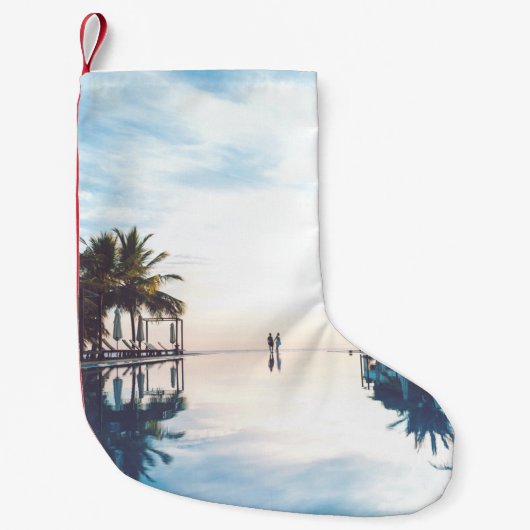 Twee persoon naast het zwembad kleine kerstsok (Voorkant)