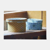 Twee Petten dozen Deurmat (Voorkant)