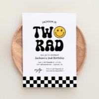 Twee Rad Checker Gelukkig Gezicht 2e Verjaardag