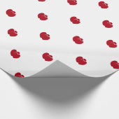 Twee rode harten op wit cadeaupapier (Hoek)