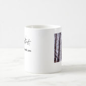 Twee rode vogels in de winter koffiemok (Center)