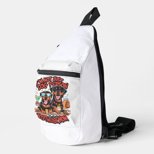 Twee rottweiler honden zitten samen sling bag (Rechterhoek)