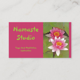 Twee Roze Lotus Bloesems op Groene Lilypads Visitekaartje