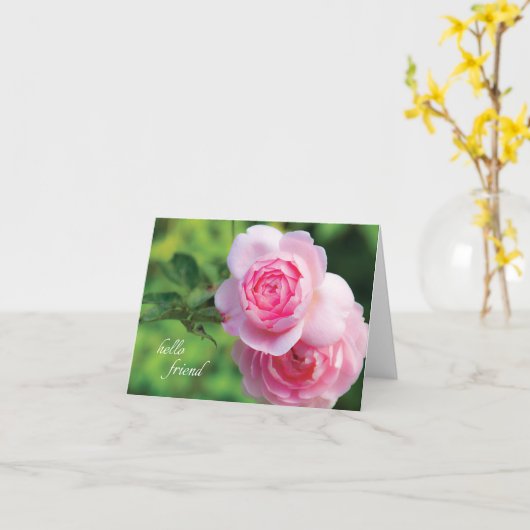 Twee Roze Rozen, de vriend van het hallo - de Kaart (Gele Bloem)