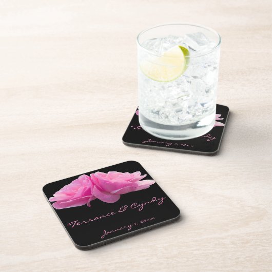 Twee roze rozen persoonlijk huwelijk bier onderzetter (Rechterzijde)