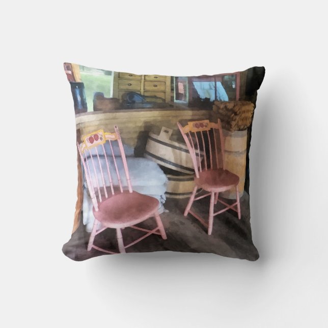 Twee roze stoelen in de algemene winkel kussen (Voorkant)