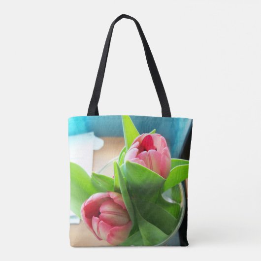 twee roze tulpen op een all-over gedrukte canvas t tote bag (Achterkant)