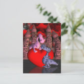 twee schattige draken , een op een hart , die omho briefkaart (Staand voorkant)