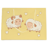 Twee Schattigee kleine schapenpatroontje op geel Groot Cadeauzakje (Voorkant)