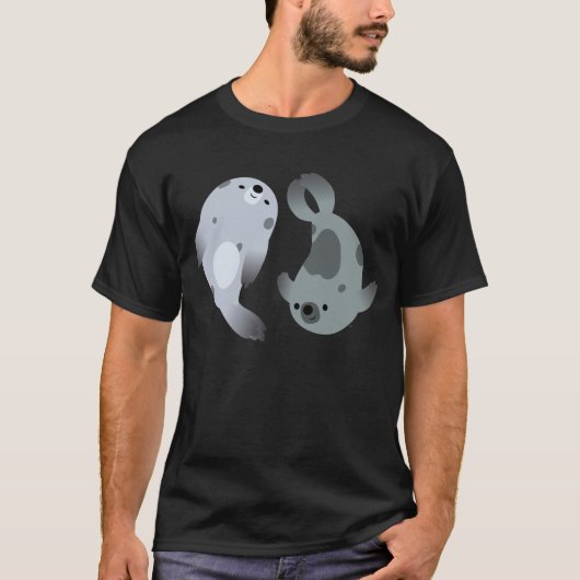 Twee Schattigee Speelse Cartoon Harp Seals T-shirt (Voorkant)