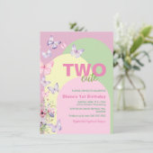 Twee Schattigee vlinder verjaardagsuitnodiging (Staand voorkant)