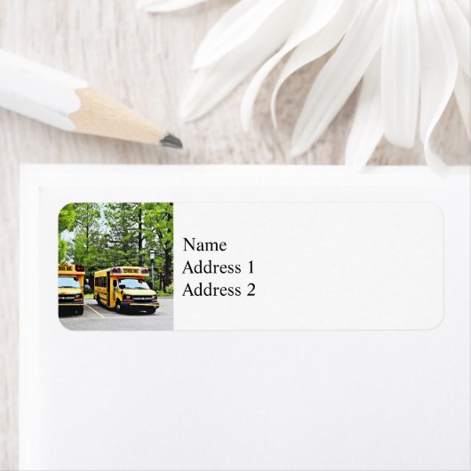 Twee schoolbussen etiket (Insitu)