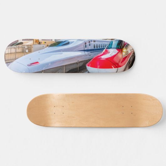 Twee Shinkansen op het Tokyo-station Persoonlijk Skateboard (Horizontaal)