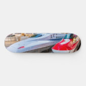 Twee Shinkansen op het Tokyo-station Persoonlijk Skateboard (Horizontaal)