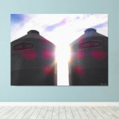 Twee Silo's bij Zonsopgang Canvas Afdruk (Insitu (Houten vloer))