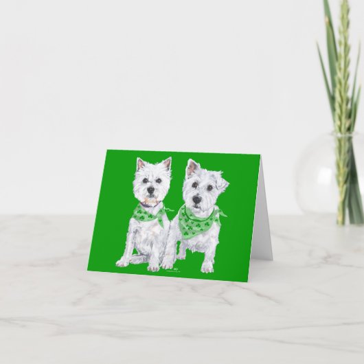 Twee Sitting Westies op St Patricks Day Kaart (Voorkant)