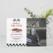 Twee Snel Race Car Boy 2e verjaardag Kaart (Staand voorkant)