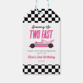 Twee Snel Roze Race Auto 2de Verjaardagsfeestje Cadeaulabel (Achterkant)