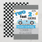 Twee snelle 2 nieuwsgierige Blue Racecar Boy Birth Kaart (Voorkant / Achterkant)