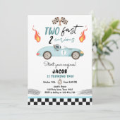 Twee snelle 2 nieuwsgierige racewagens van de twee kaart (Staand voorkant)