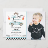 Twee snelle 2 nieuwsgierige racewagens van de twee kaart (Voorkant)