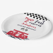 Twee snelle 2 nieuwsgierige tweede kinderverjaarda papieren bordje (Gekanteld)