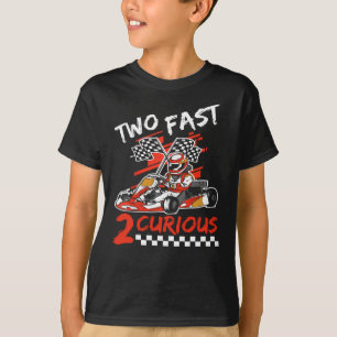 Twee snelle 2 nieuwsgierige verjaardagsdecorrectie t-shirt