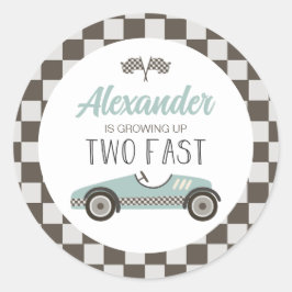 Twee snelle blauwe raceautoverjaardag ronde sticker