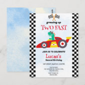 Twee snelle dinosaurus race auto 2e verjaardag par briefkaart (Voorkant / Achterkant)