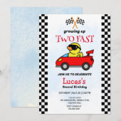 Twee snelle dinosaurus race auto 2e verjaardag par kaart (Voorkant / Achterkant)