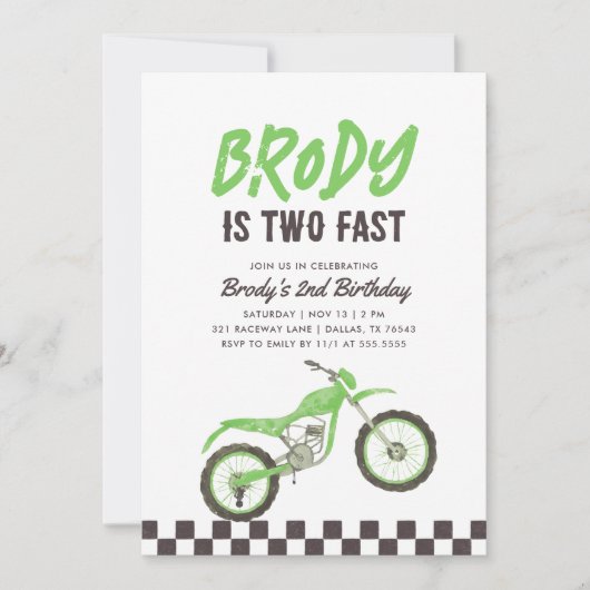 Twee snelle groene vuile fiets jongen 2e verjaarda kaart (Voorkant)