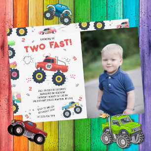 Twee snelle monstertruck 2e verjaardagsfoto kaart
