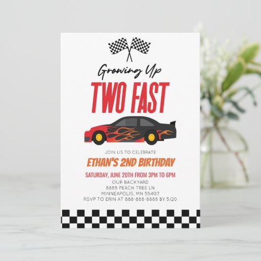 Twee snelle roodrazenkrans tweede verjaardag kaart (Staand voorkant)