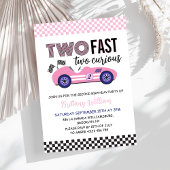 Twee snelle roze race auto tweede verjaardag kaart