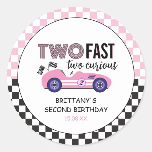 Twee snelle roze race auto tweede verjaardag ronde sticker (Voorkant)