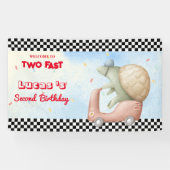 Twee snelle roze schildpad fiets race auto 2e HBD  Spandoek (Horizontaal)