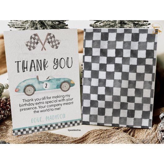 Twee snelle verjaardags dankjewelkaart raceauto's kaart