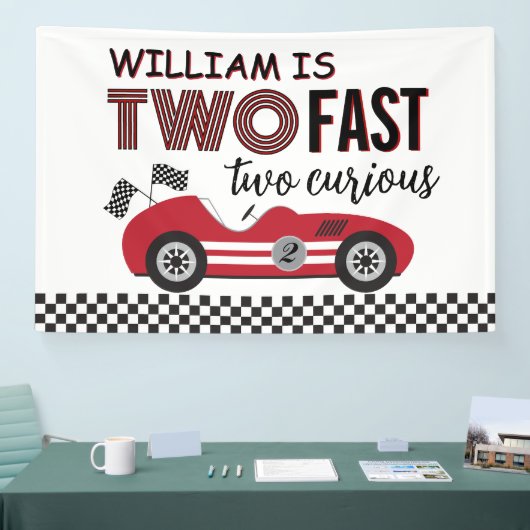 Twee Snelrode Racende Auto Tweede Verjaardag Spandoek (Beurs)
