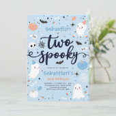 Twee spooky Cute Halloween Ghost 2e verjaardag Kaart (Staand voorkant)