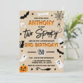 Twee Spooky. Halloween 2e verjaardag Kaart (Staand voorkant)