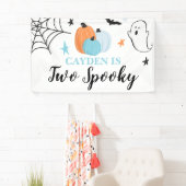 Twee Spooky Halloween blauwe pompoenen 2e verjaard Spandoek (Insitu)