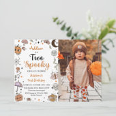 Twee Spooky Halloween Verjaardagsfeestfoto Kaart (Staand voorkant)