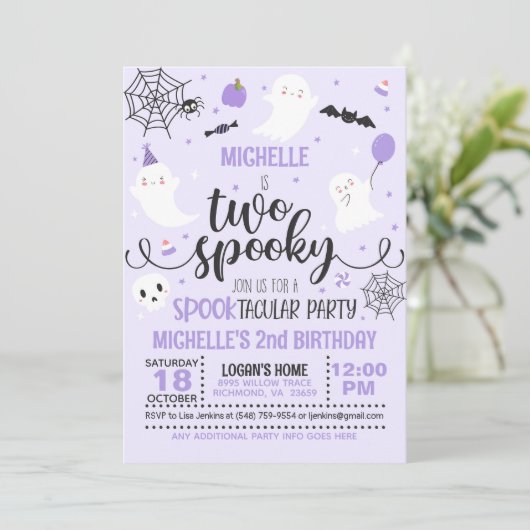 Twee Spooky Verjaardagsuitnodiging - Meisje (Paars Kaart (Staand voorkant)
