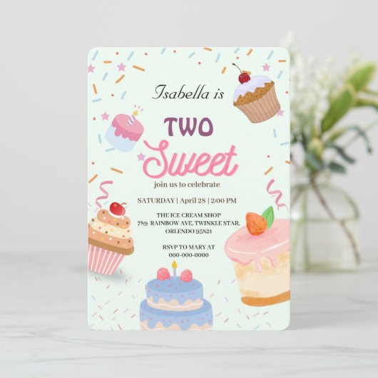 Twee Sweet cup cake en Sprinkle 2e Verjaardag Meis Kaart (Staand voorkant)