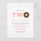 Twee Sweet Donut en Sprinkles Roze 2e Verjaardag Uitnodiging Briefkaart (Voorkant)