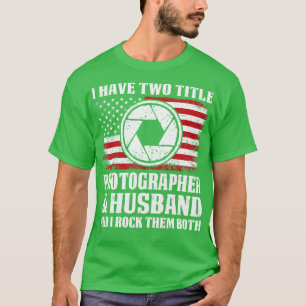 Twee titel fotograaf en man trots foto t-shirt