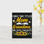 Twee titels mama en oma grappige moederdag kaart (Gele Bloem)
