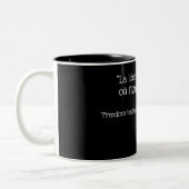 Twee-Tone Coffee Mok – Victor Hugo Quote in het Fr (Links)