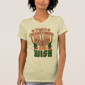 Twee tradities Een vrolijke kerstmis met de Hanukk T-shirt (Voorkant)