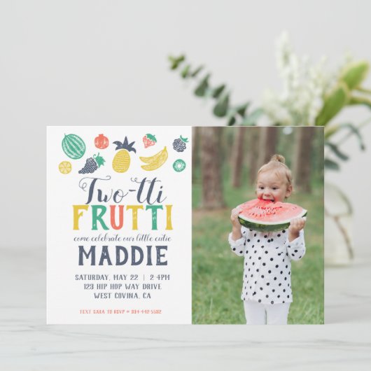 Twee-tti Fruiti Tweede Verjaardag Fotouitnodiging Kaart (Staand voorkant)